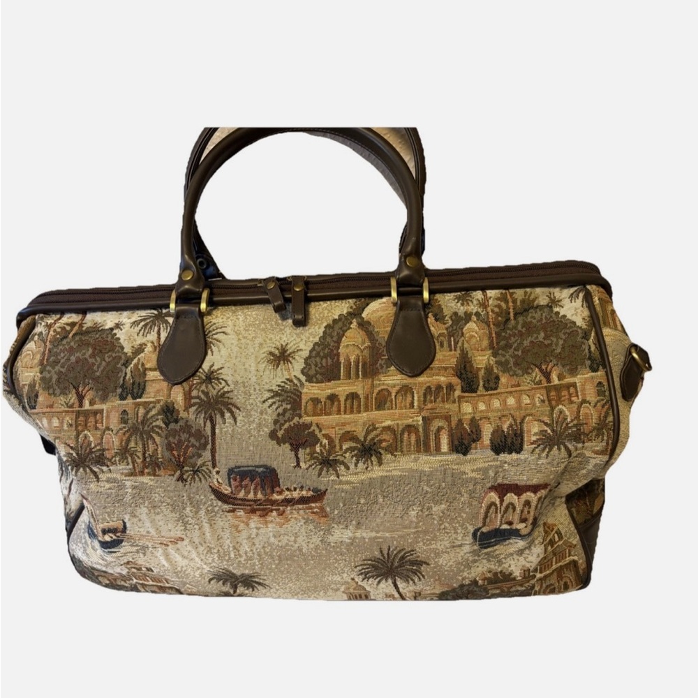 VTG Bueno Travel Bag Tapestry Italian Canal Theme 20” X 13” Clean Hinged